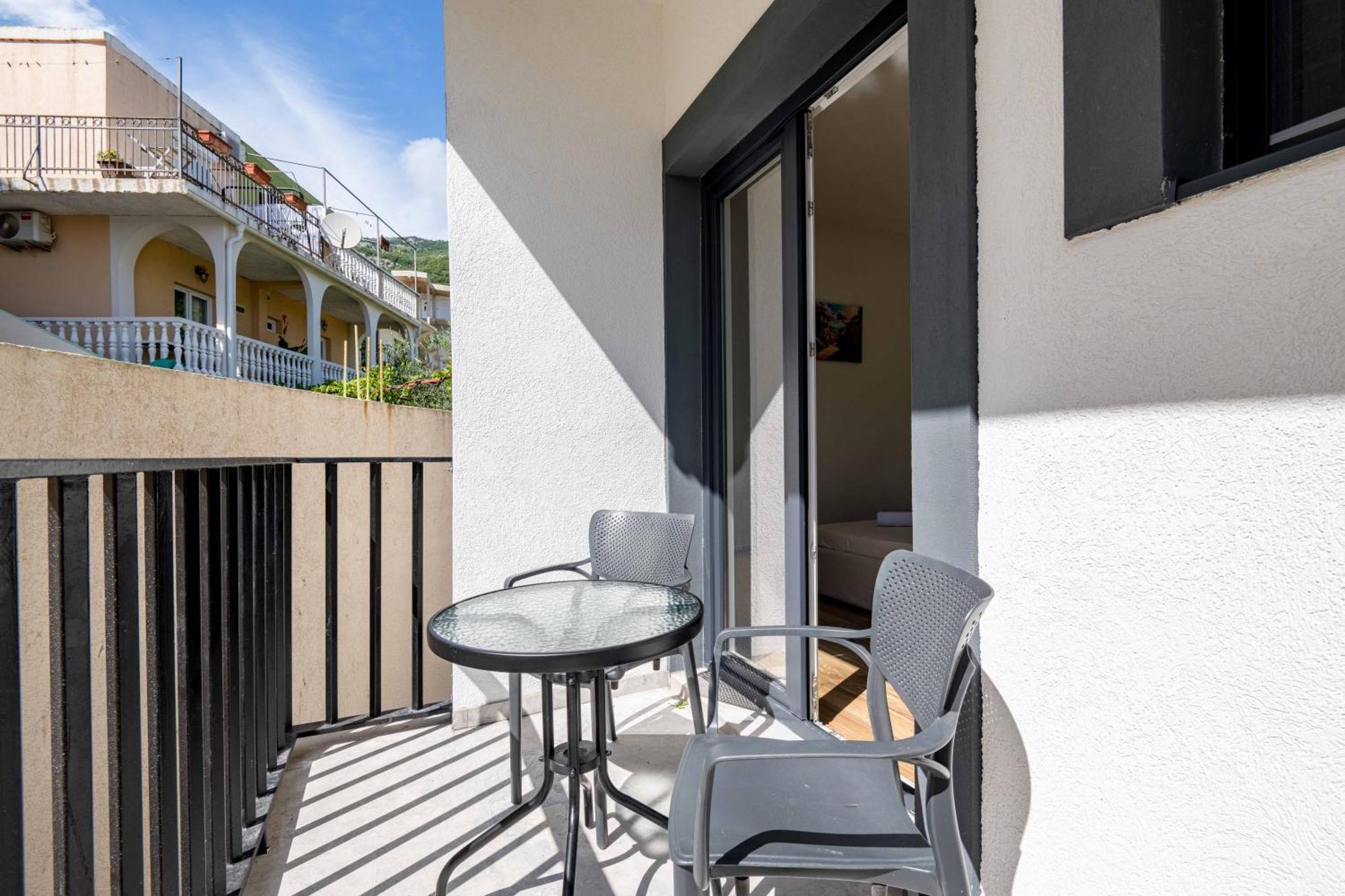 Sumice Inn Petrovac Exteriér fotografie