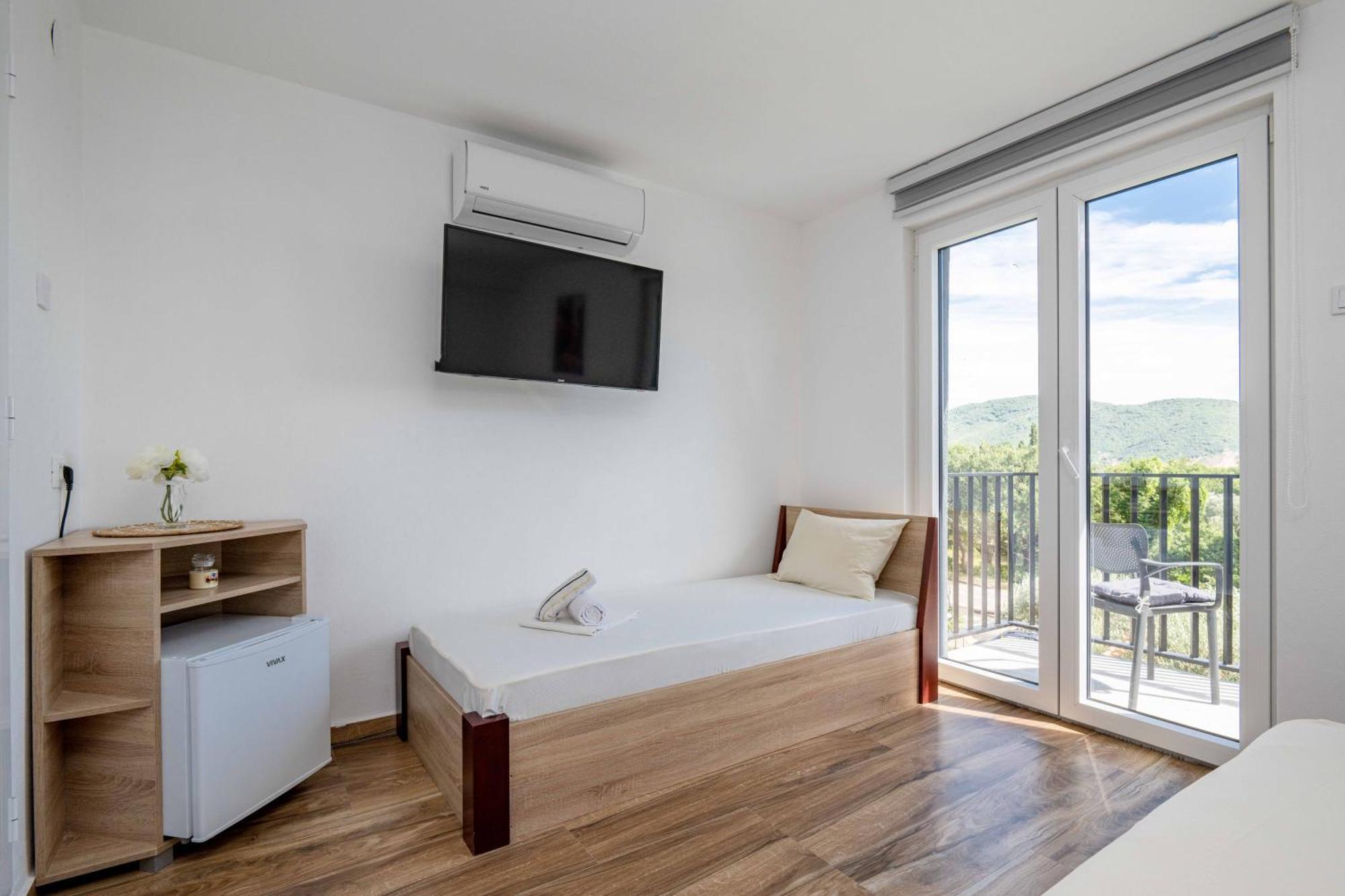 Sumice Inn Petrovac Exteriér fotografie