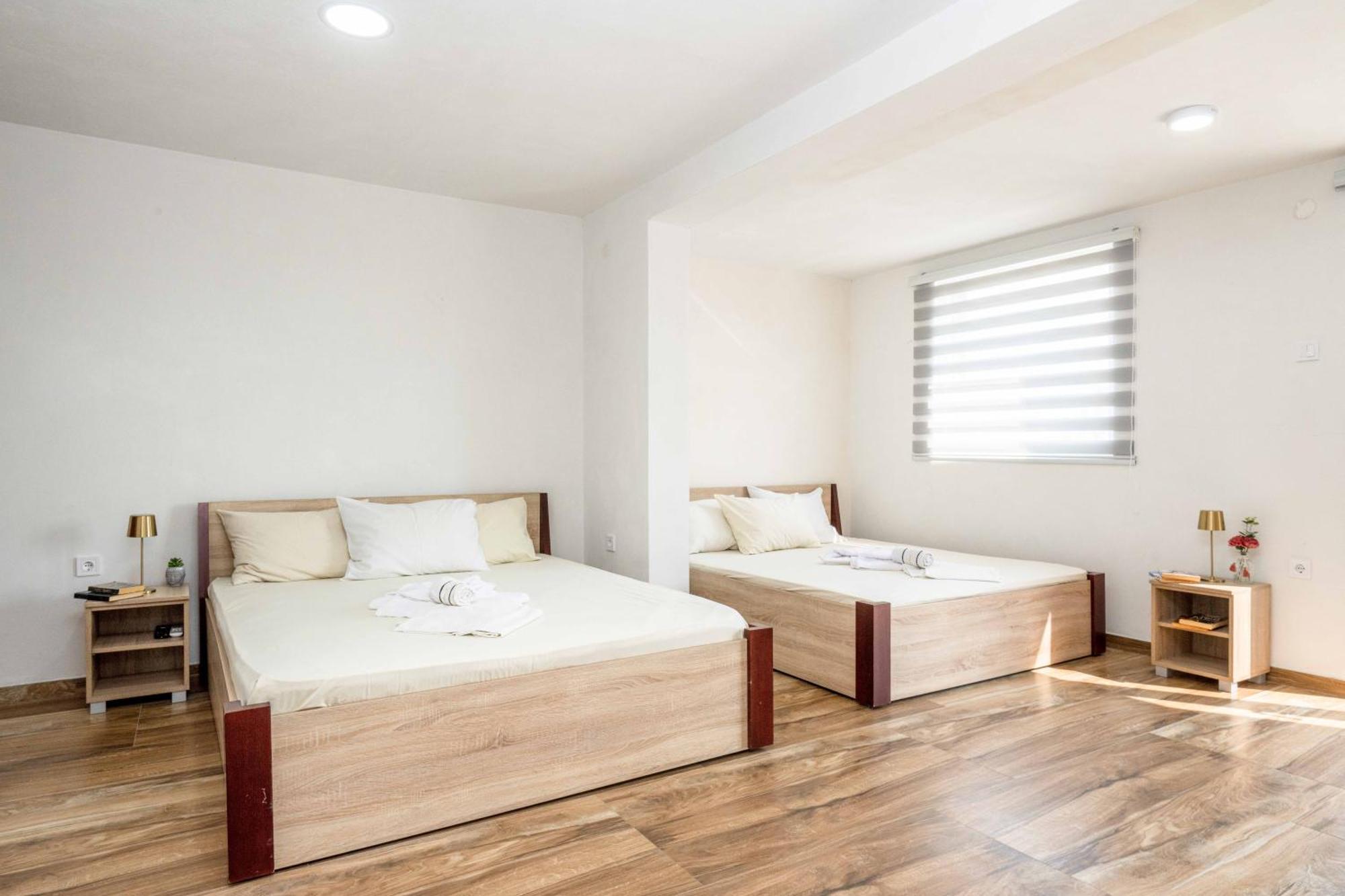 Sumice Inn Petrovac Exteriér fotografie