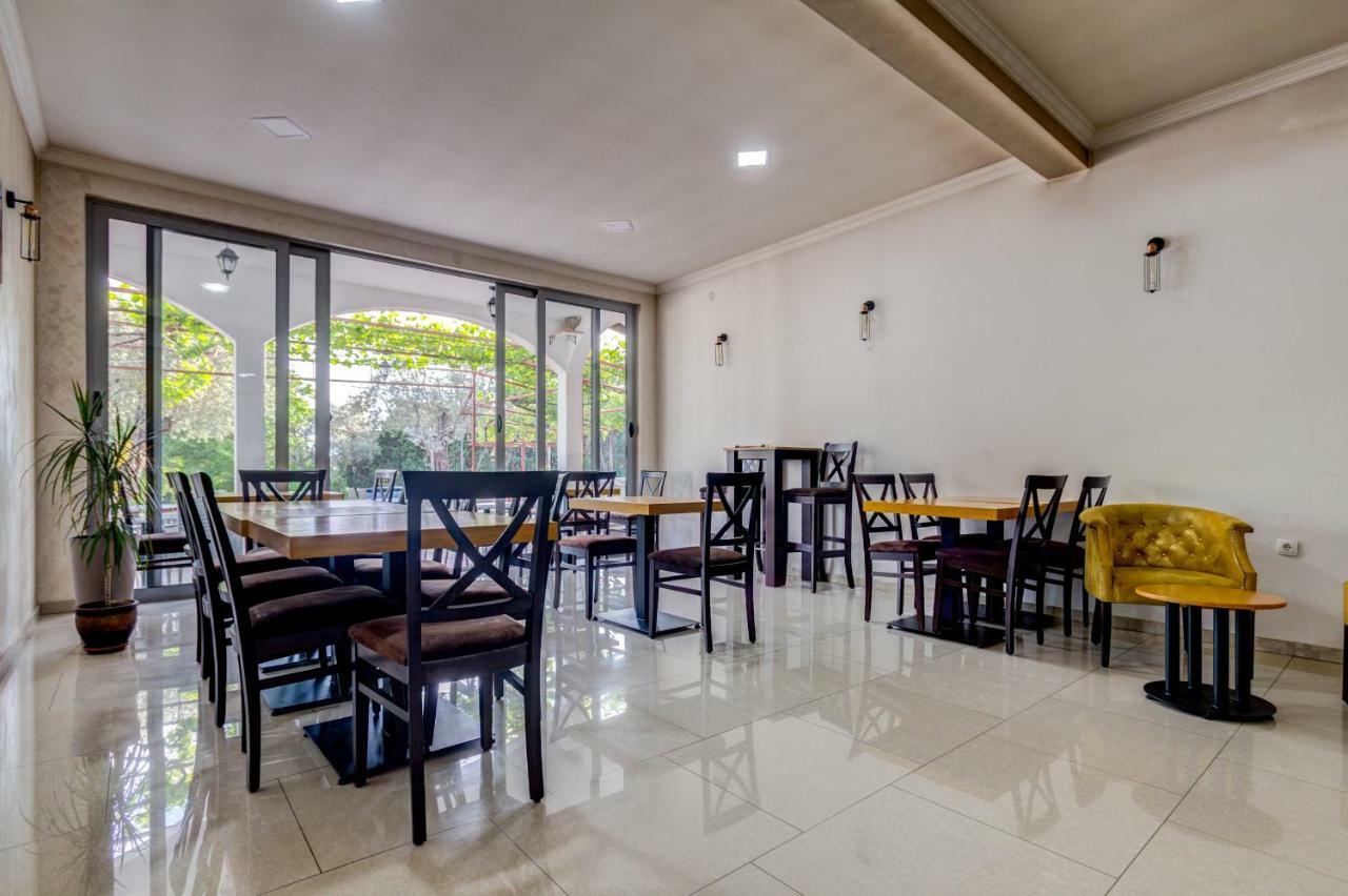 Sumice Inn Petrovac Exteriér fotografie